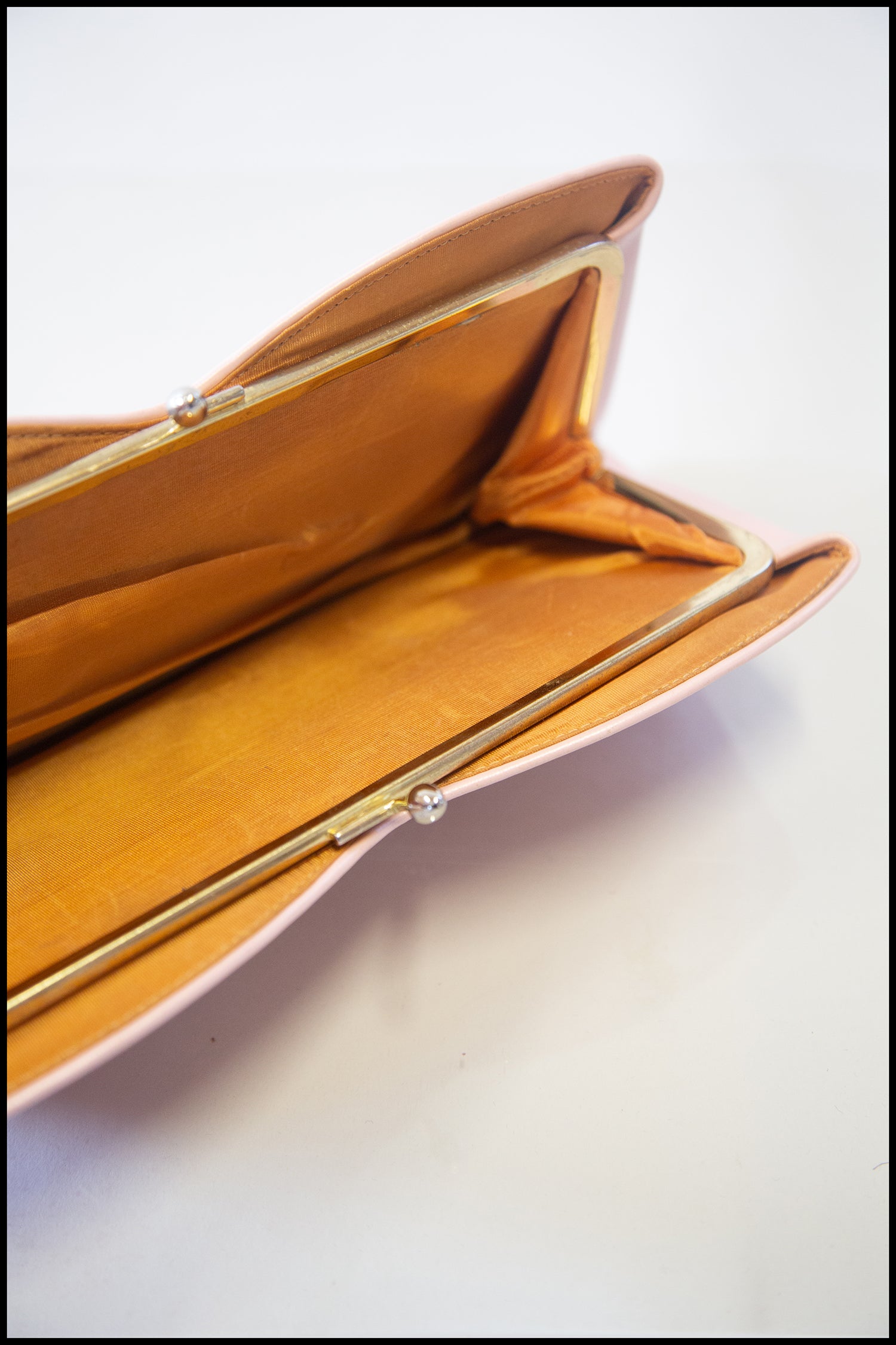 Vintage 1960s Pink Pearlescent Leather Clutch Bag