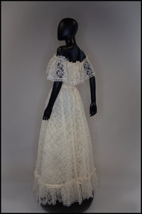 Vintage 1980s Cream Lace Wedding Dress