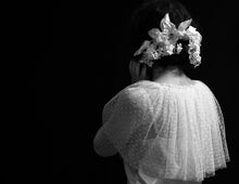 Vintage 1950s Large Flower Head Piece