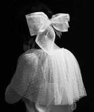 Hat - Large Sinamay Bow Fascinator
