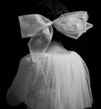 Hat - Large Sinamay Bow Fascinator