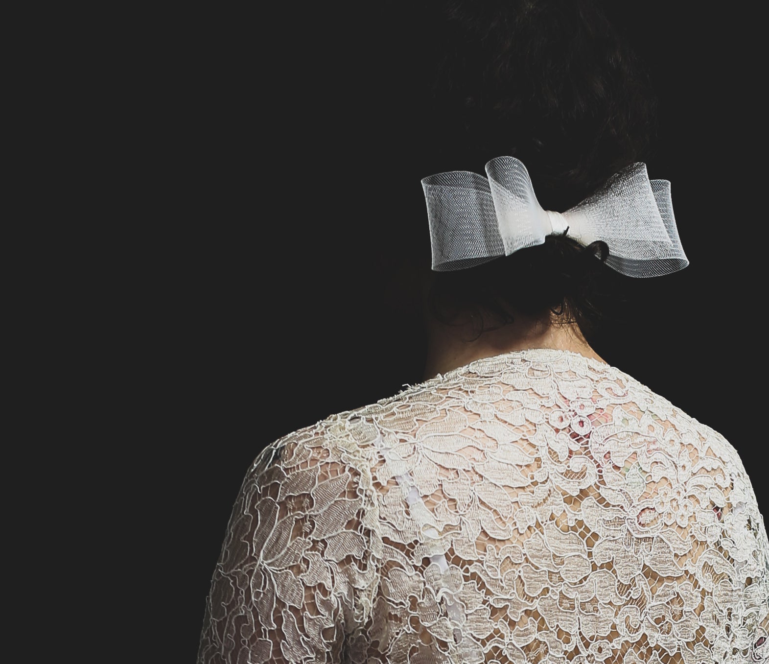 Cream Crinoline Double Hair Bow