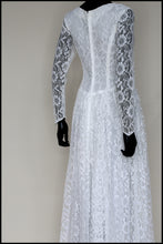 Vintage 1950s Ivory Lace Long Sleeve Gown