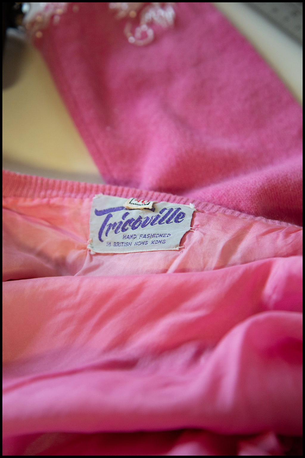 Vintage 1950s Pink Beaded Cardigan