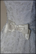 Vintage 1960s Ivory Lace Short Wedding Dress