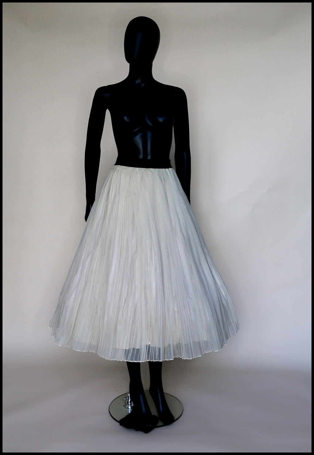 Vintage 1950s Cream Pleated Chiffon Skirt