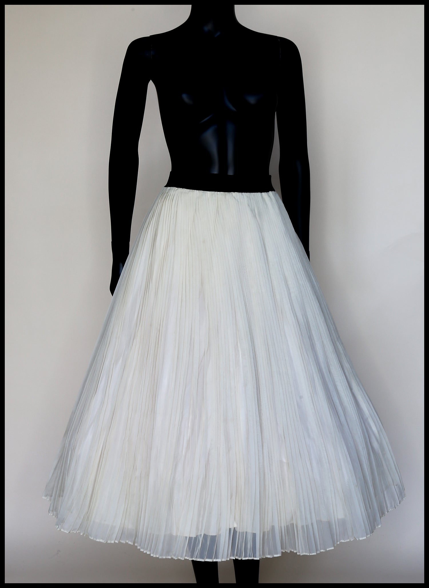 Vintage 1950s Cream Pleated Chiffon Skirt