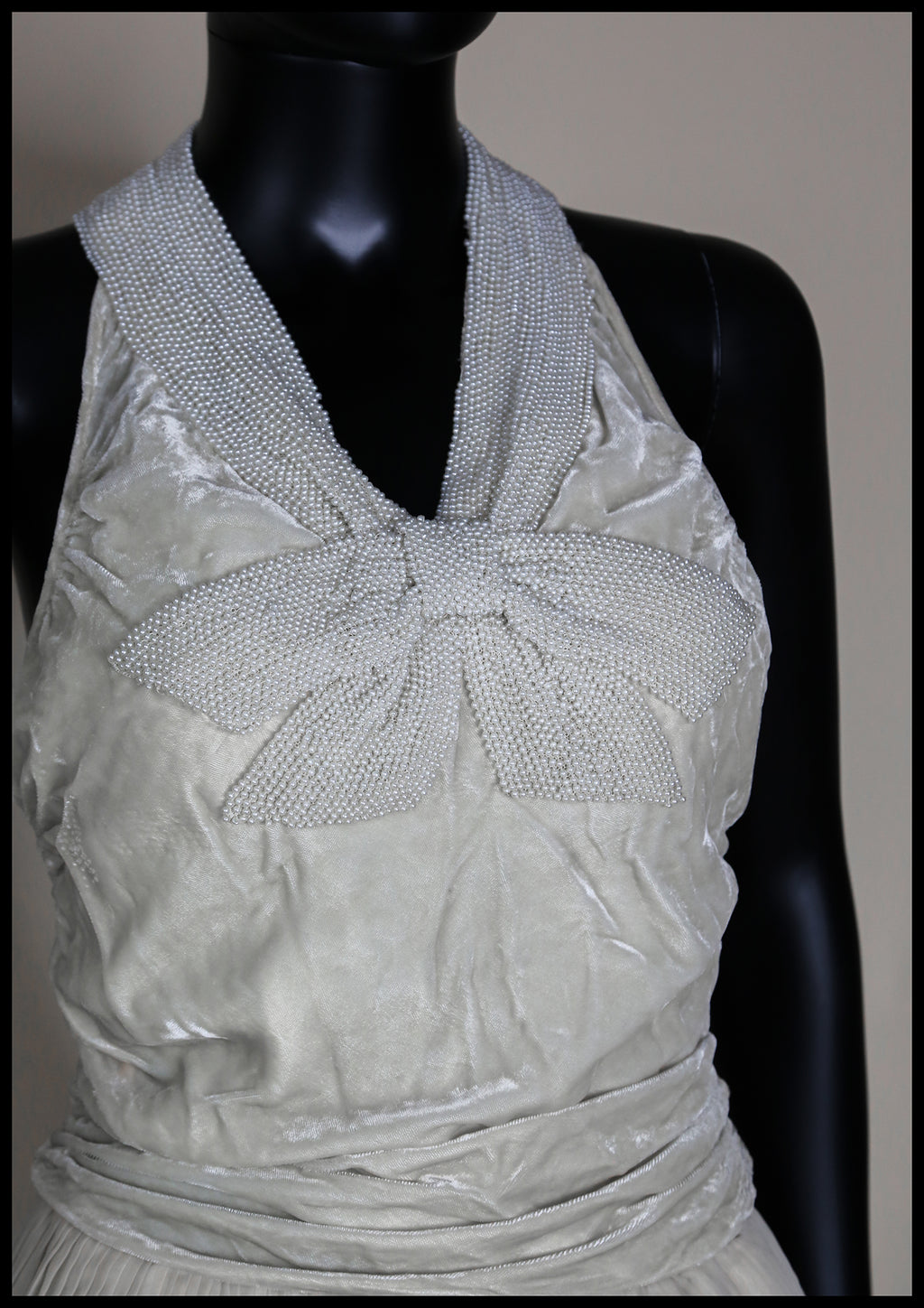 Vintage 1930s Silk Velvet Beaded Bow Top