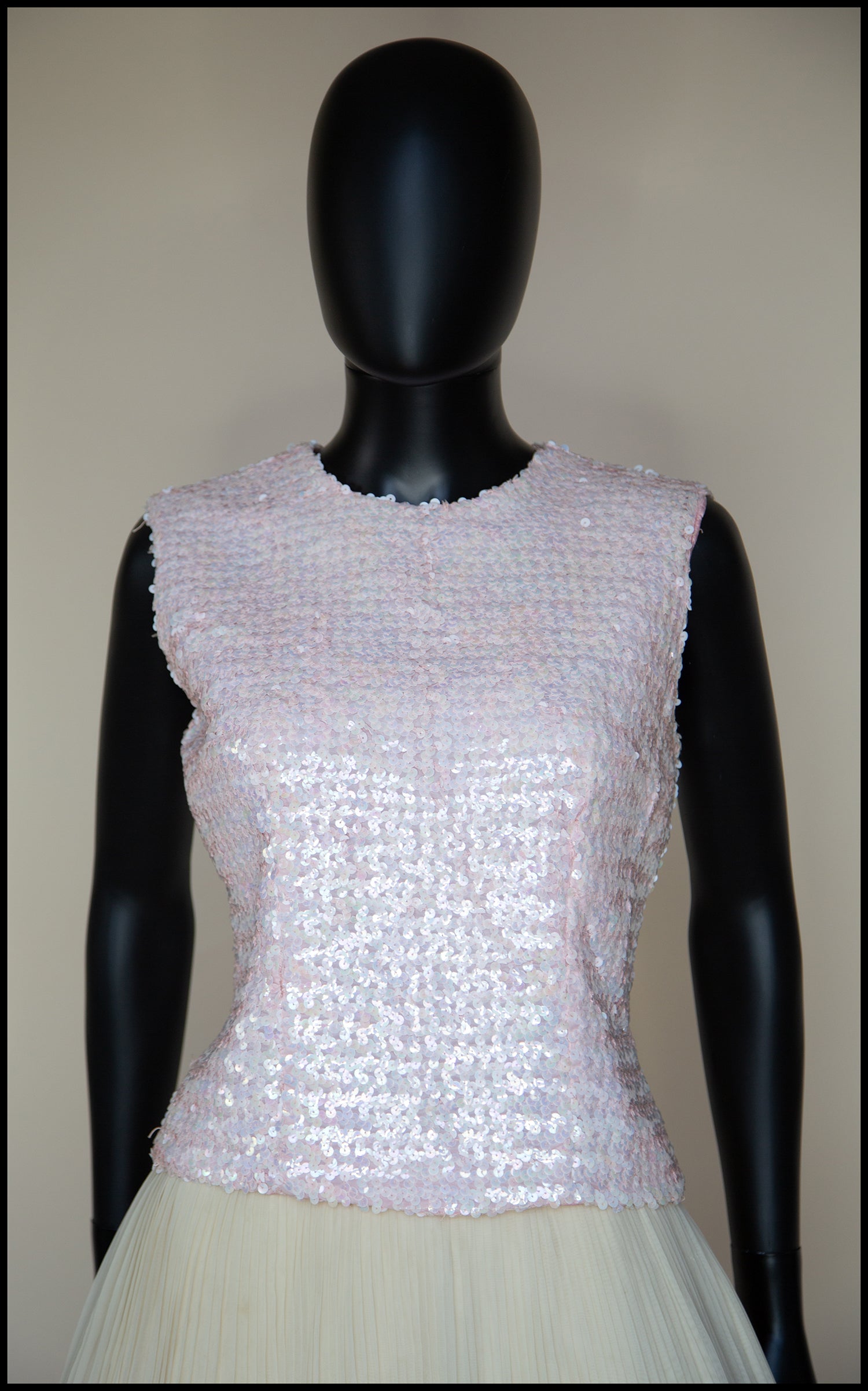Vintage 1950s Pink Iridescent Sequin Top