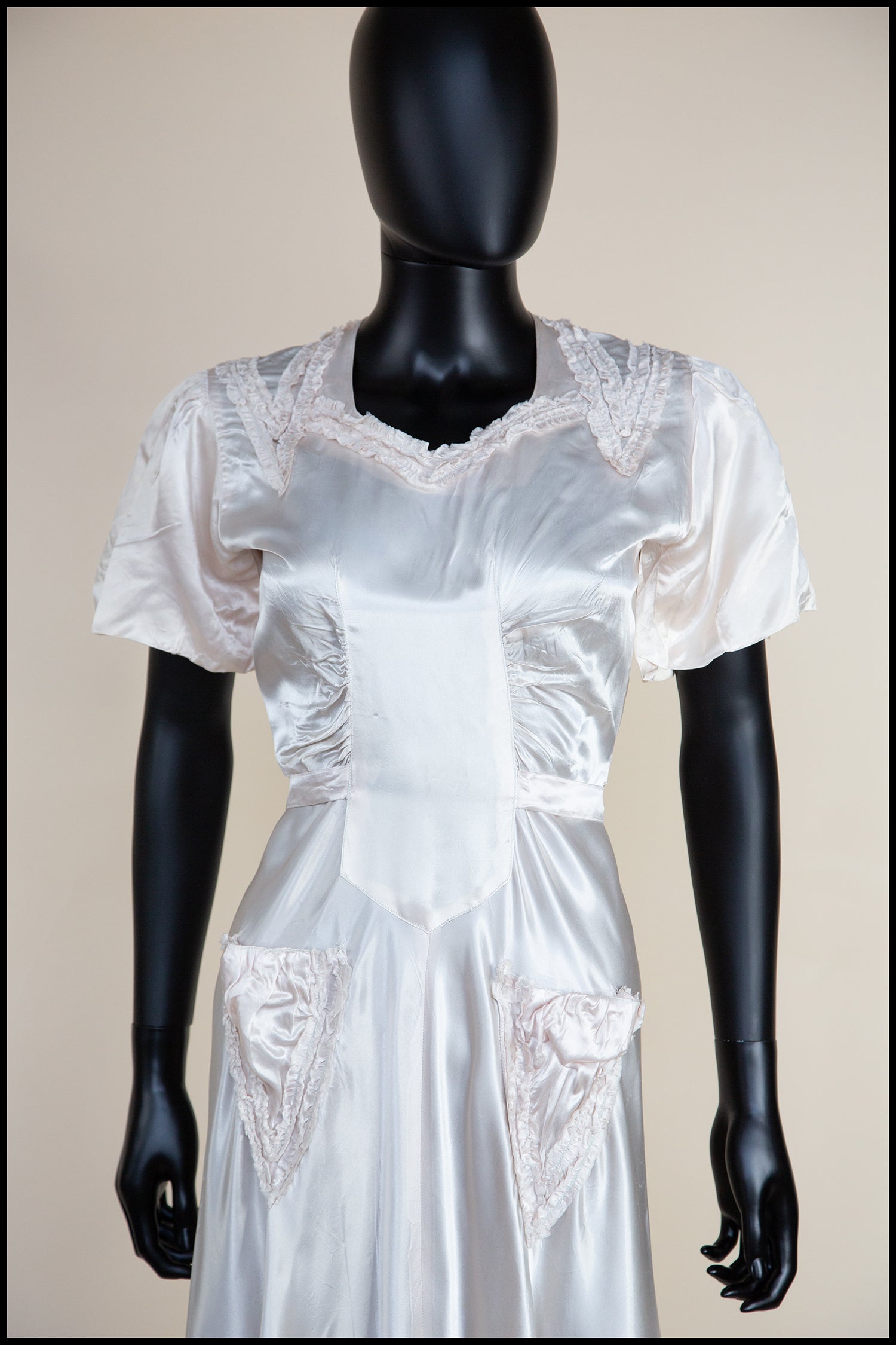 Vintage 1930s Cream Slipper Satin Dress
