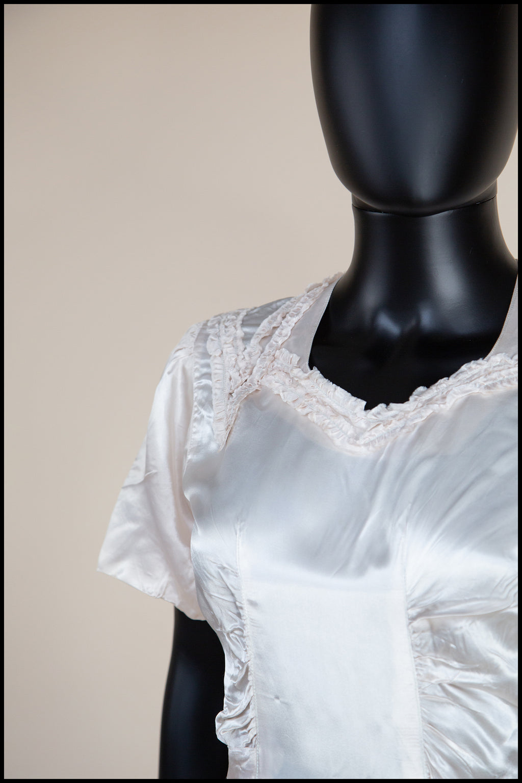 Vintage 1930s Cream Slipper Satin Dress