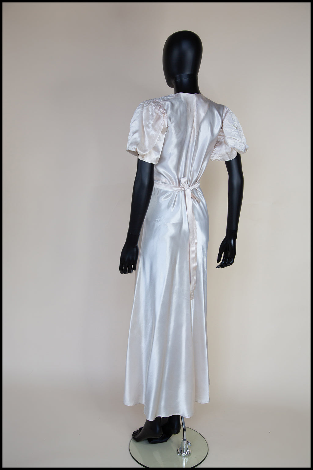 Vintage 1930s Cream Slipper Satin Dress