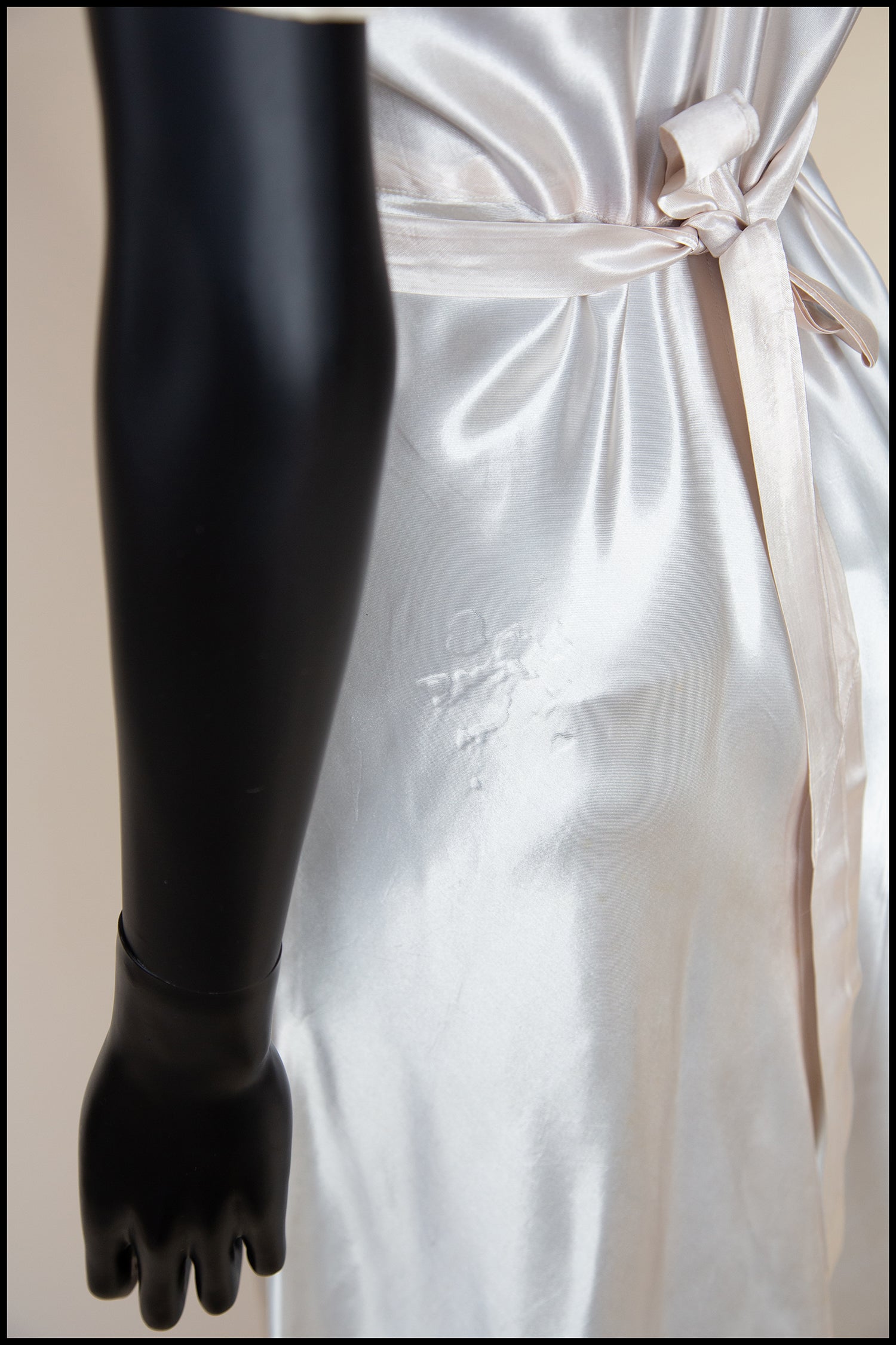 Vintage 1930s Cream Slipper Satin Dress