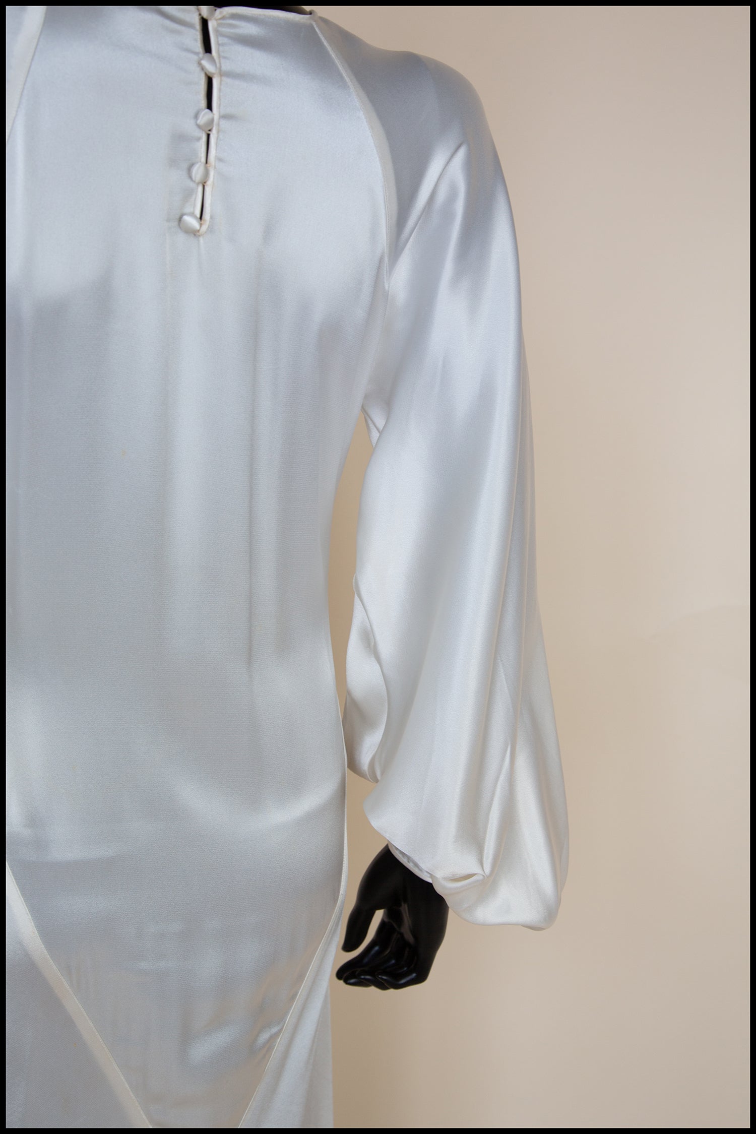Vintage 1930s Silk Satin Crepe Ivory Gown