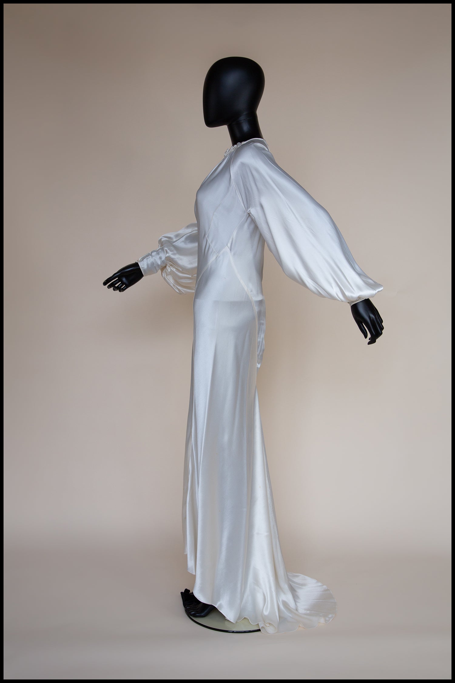 Vintage 1930s Silk Satin Crepe Ivory Gown