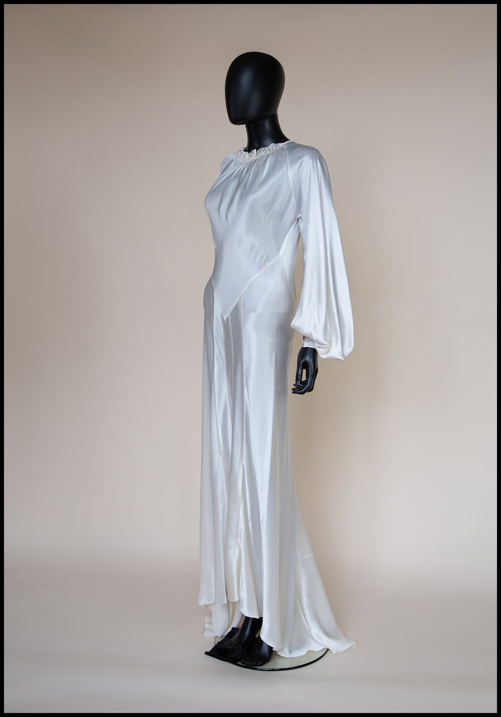 Vintage 1930s Silk Satin Crepe Ivory Gown
