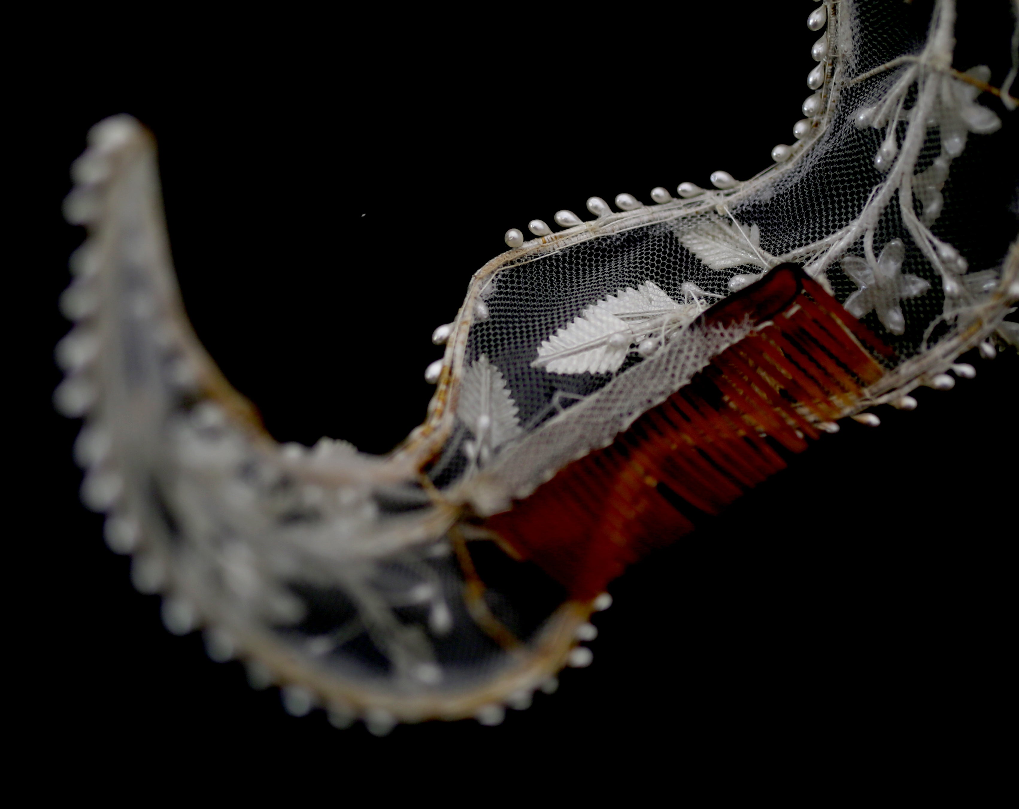 Vintage 1940s Pearl Wax Head Piece