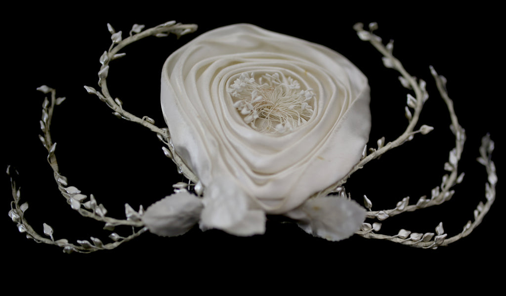 Vintage 1950s White Satin Rose Head Piece