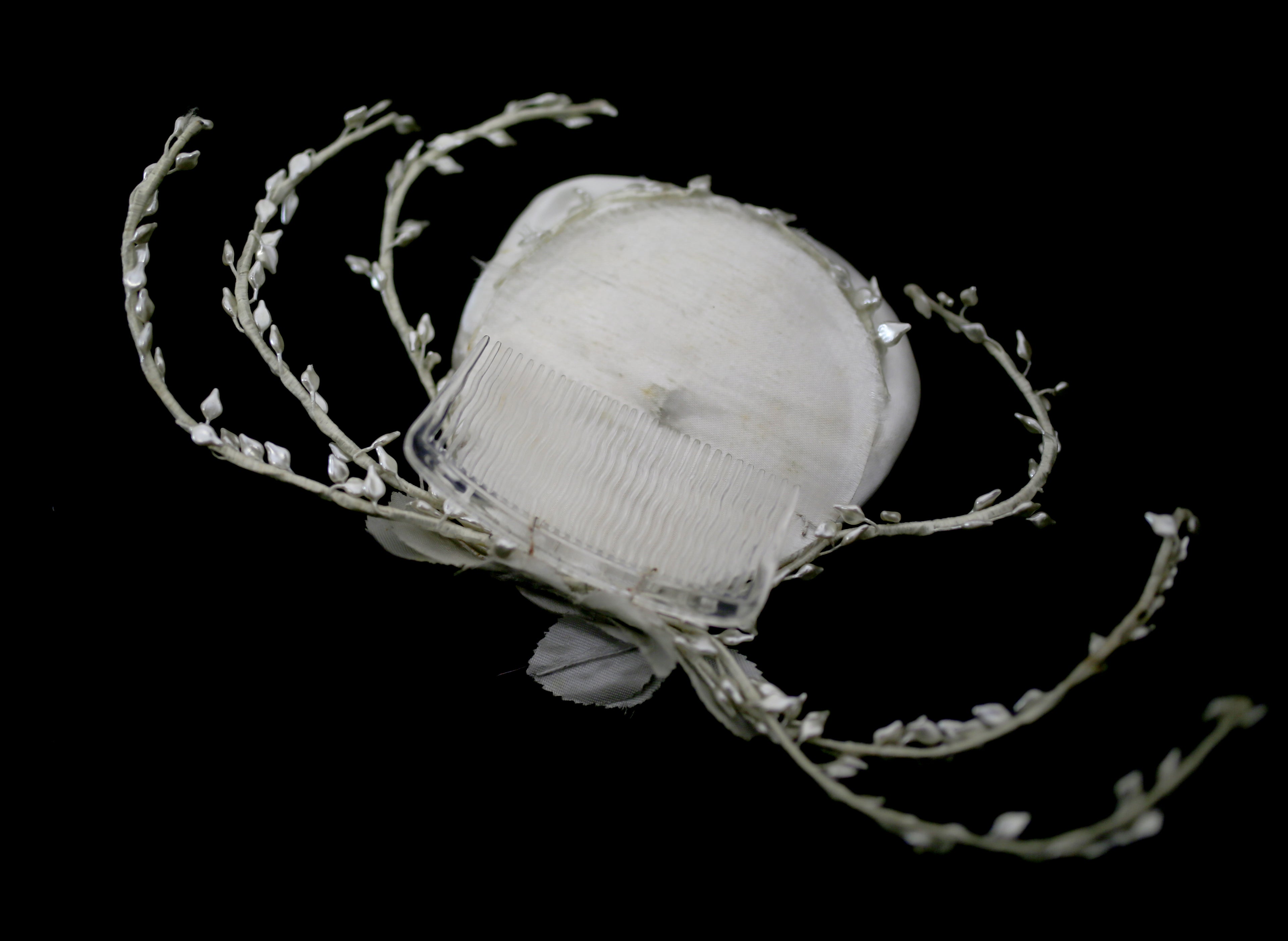 Vintage 1950s White Satin Rose Head Piece