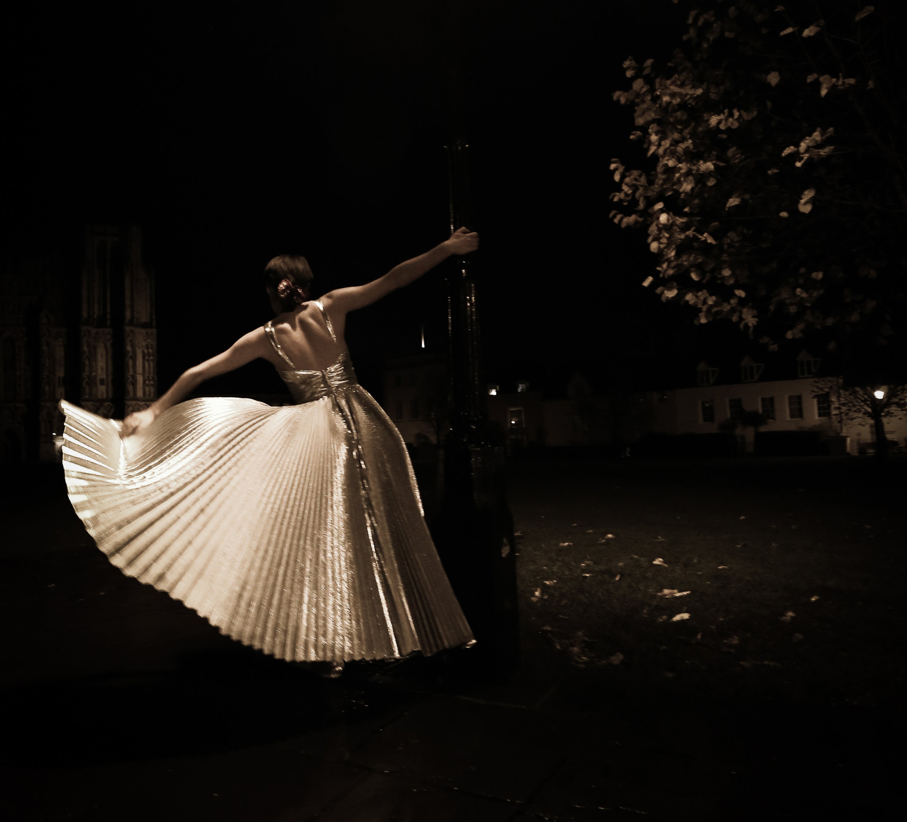 Fitz - Metallic Silver Lamé Pleated Dress