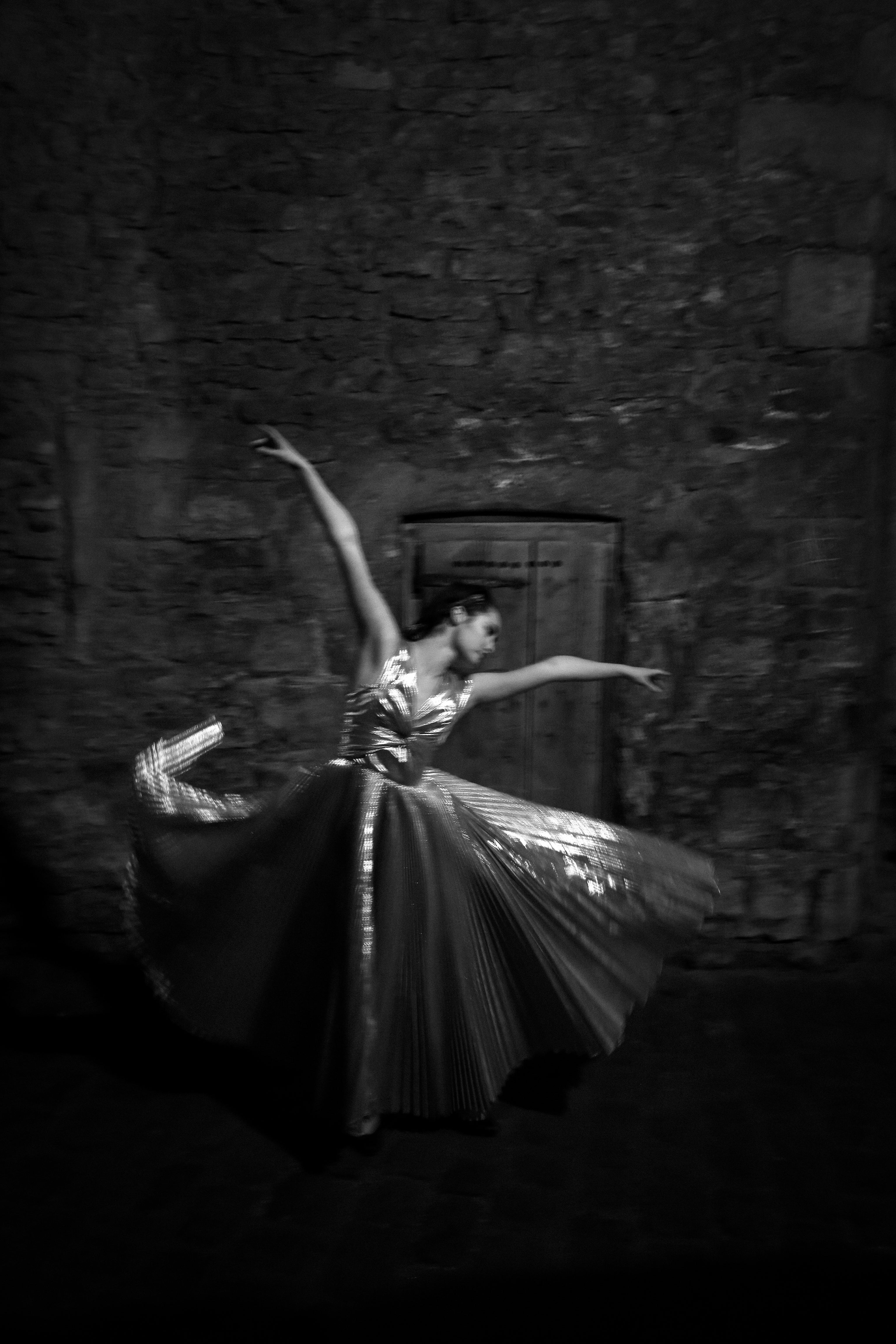 Fitz - Metallic Silver Lamé Pleated Dress