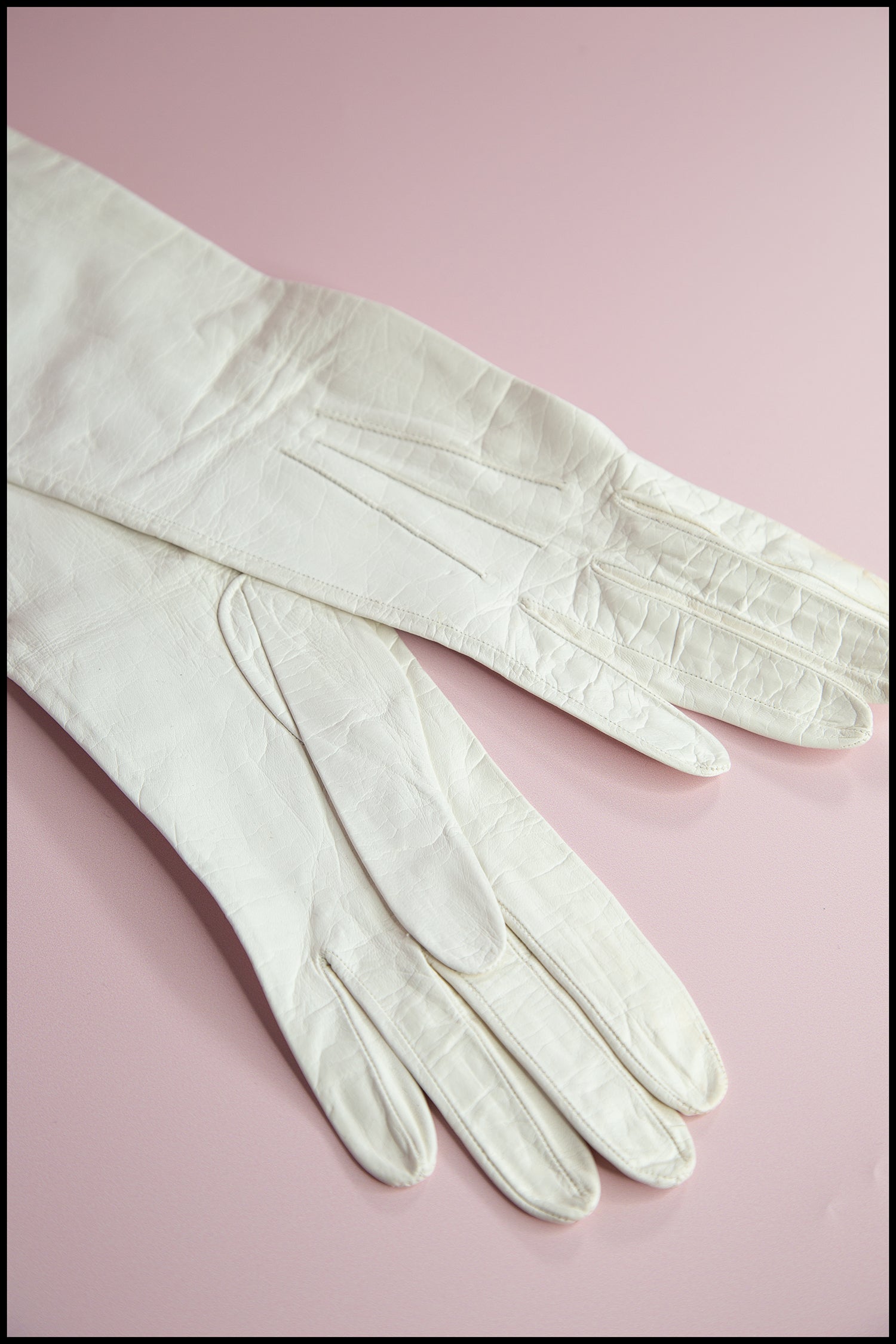 Vintage 1950s Ivory Kid Leather Gloves