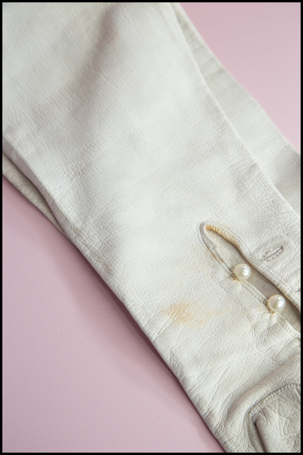 Vintage 1930s Long White Leather Gloves