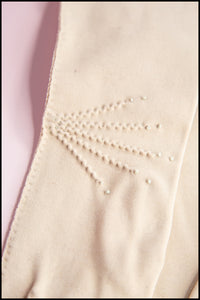 Vintage 1950s Dusky Pink Cotton Gloves