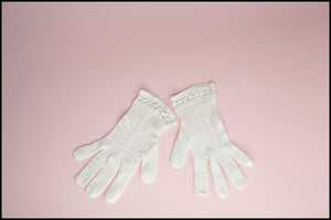 Vintage 1960s White Cotton Crotchet Gloves