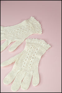 Vintage 1960s Cream Cotton Crotchet Gloves
