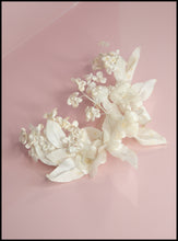 Vintage 1950s Large Flower Head Piece