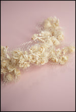 Vintage 1930s Cream Cotton Hair Comb