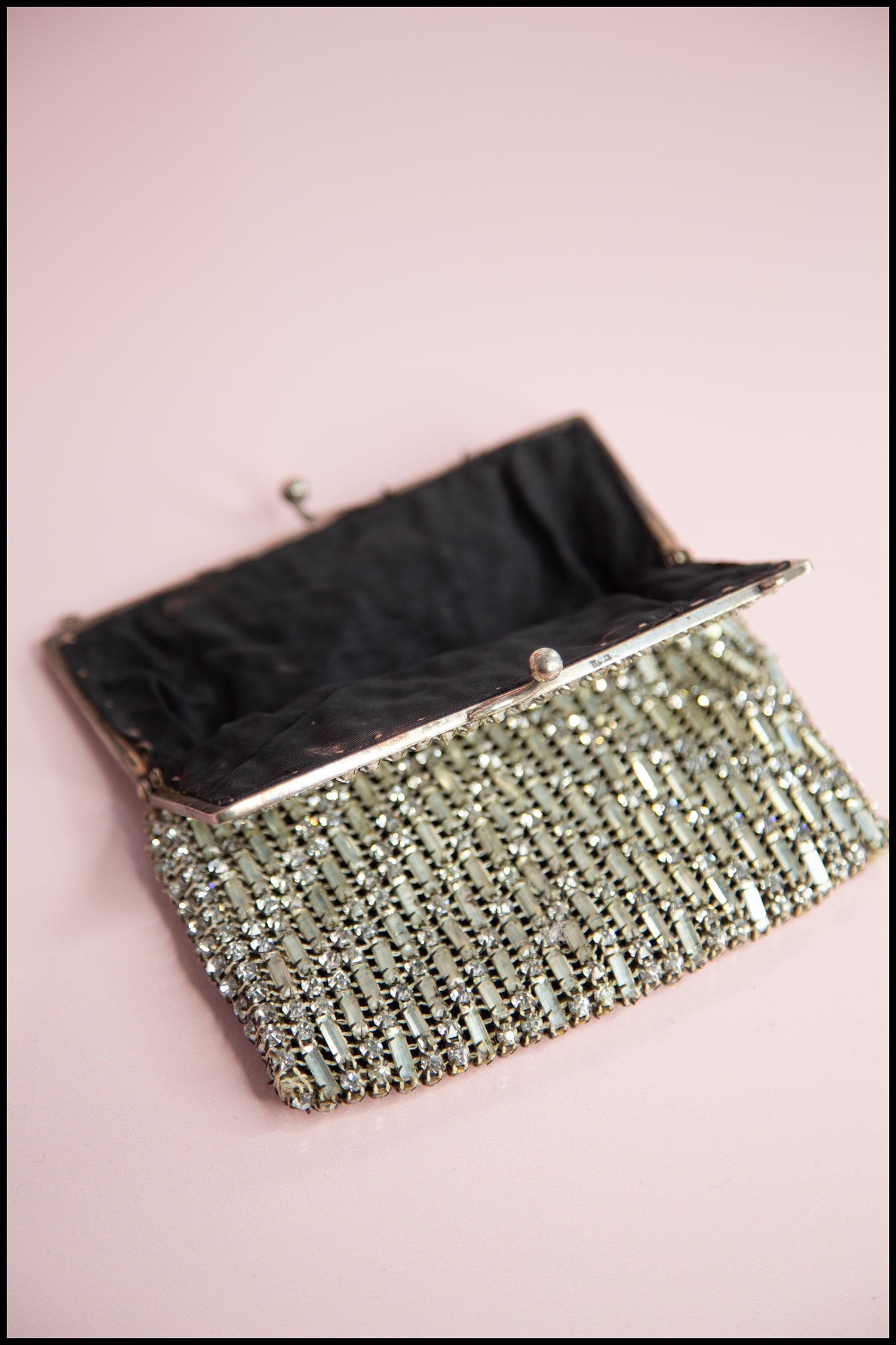 Vintage 1920s Rhinestone Crystal Purse