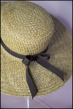 Vintage 1970s Wide Brimmed Straw Hat