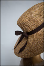 Vintage 1970s Wide Brimmed Straw Hat