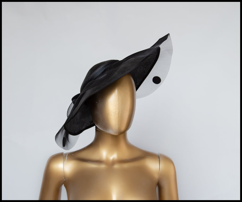 Vintage 1980s Black Dot Wide Brim Hat