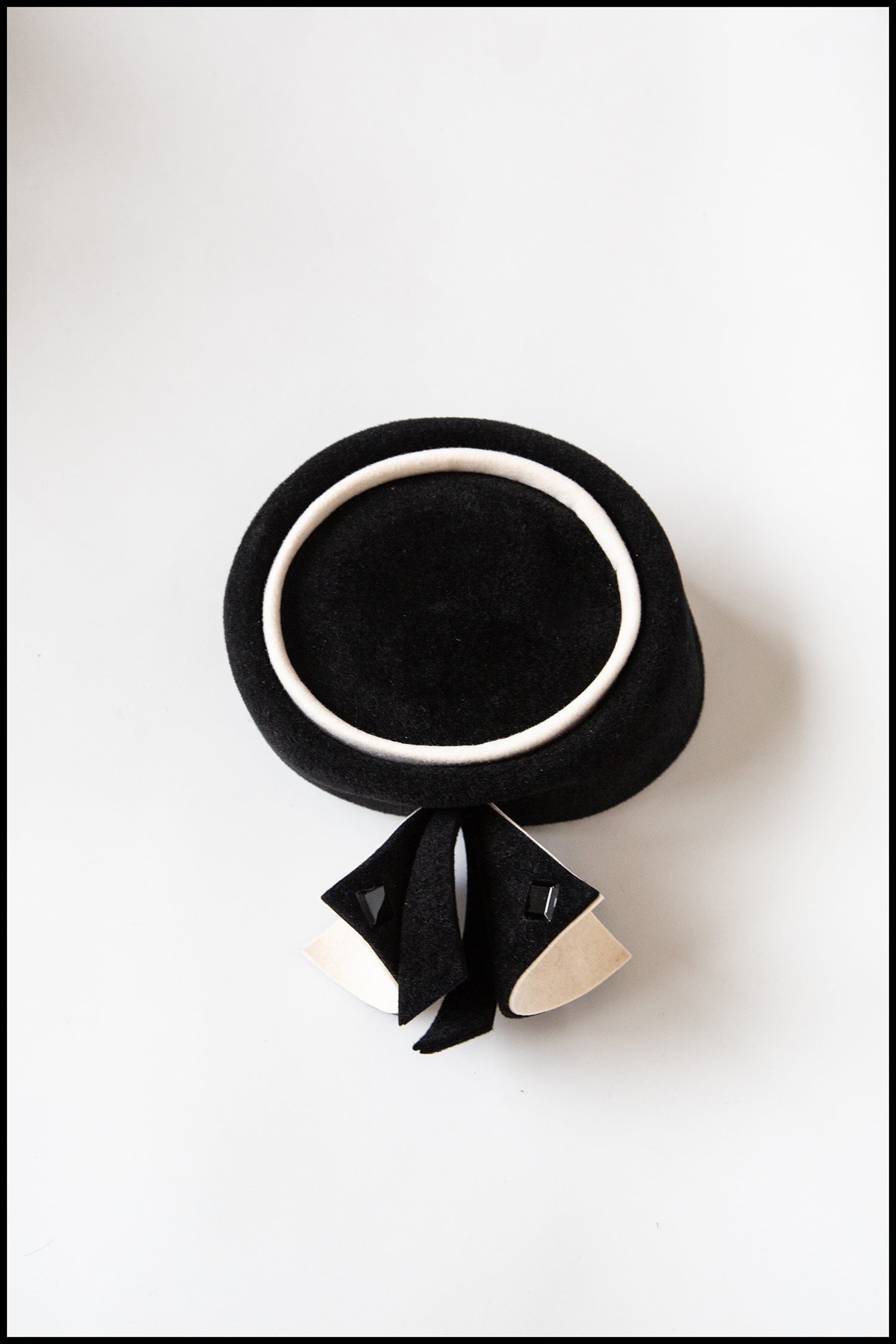 Vintage 1980s Black and White Pill Box Hat