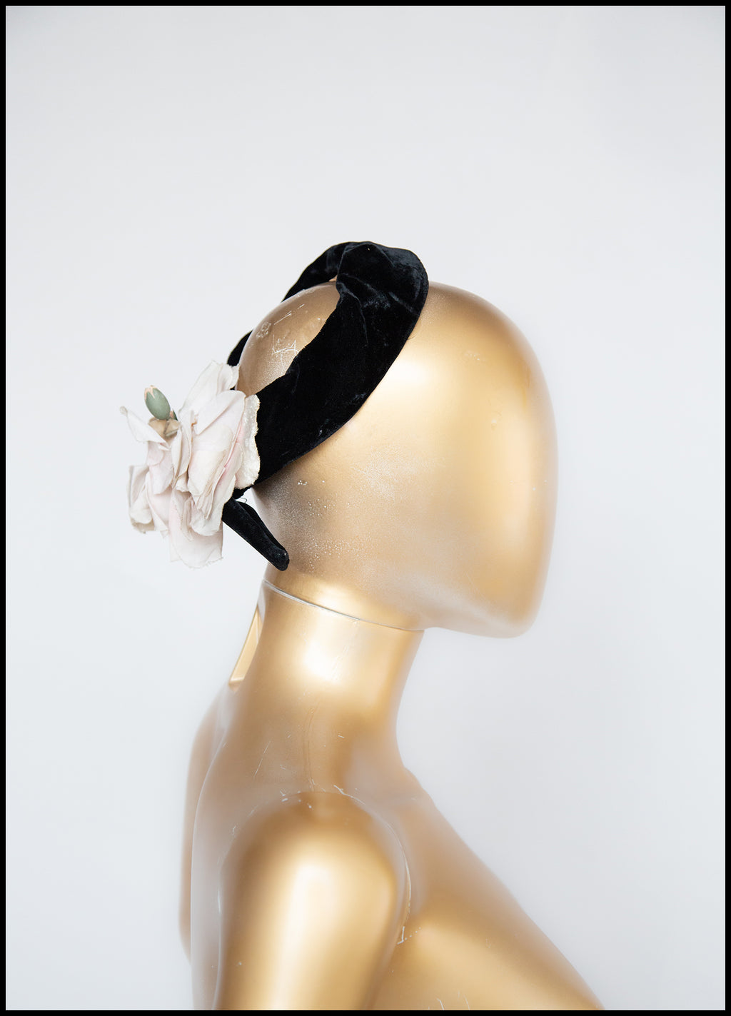 Vintage 1950s Velvet Fascinator Hat