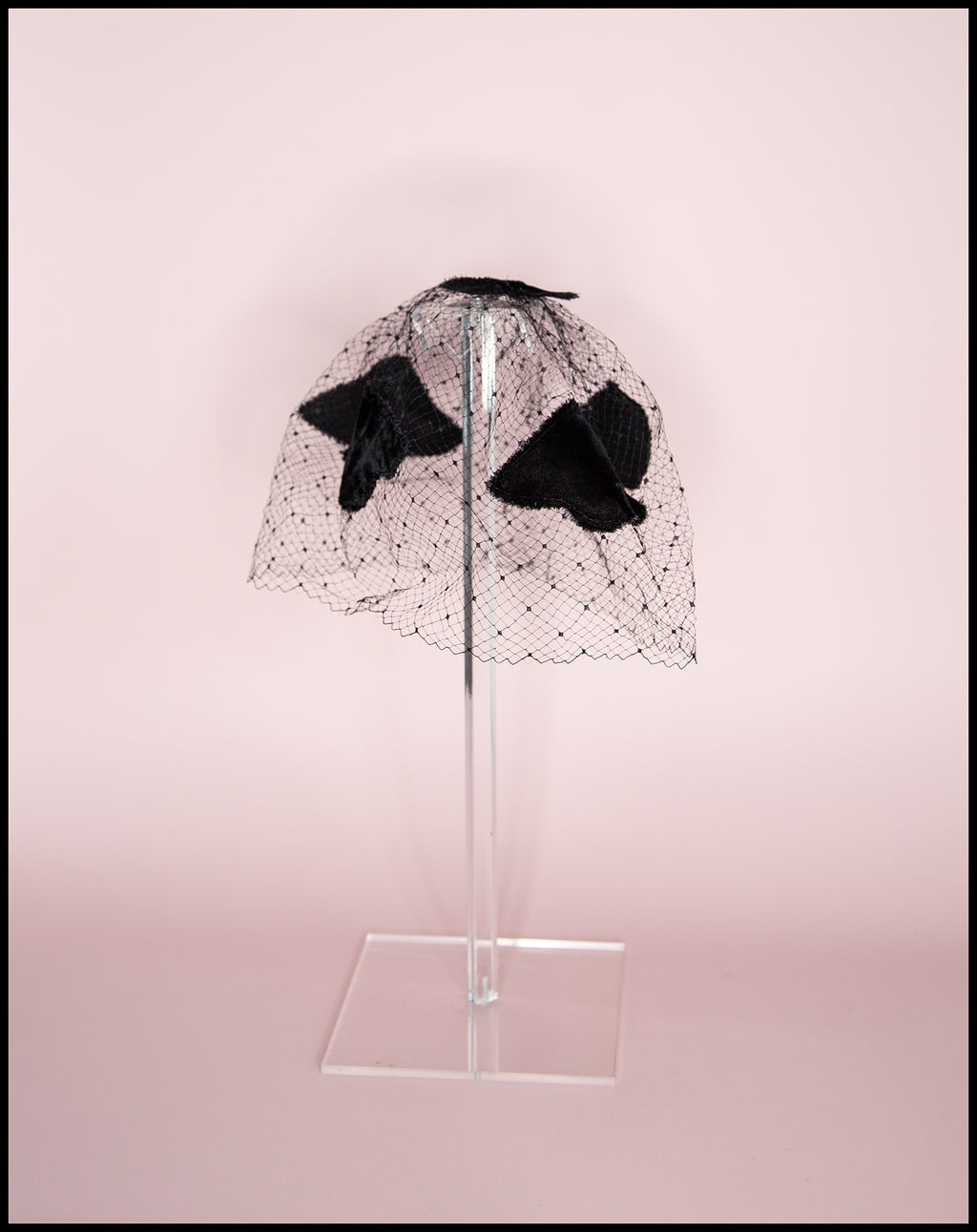 Vintage 1950s Black Velvet Veil