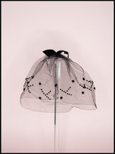 Vintage 1950s Black Dotty Veil