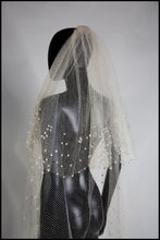 Vintage 1930s Velvet Dot Wedding Veil