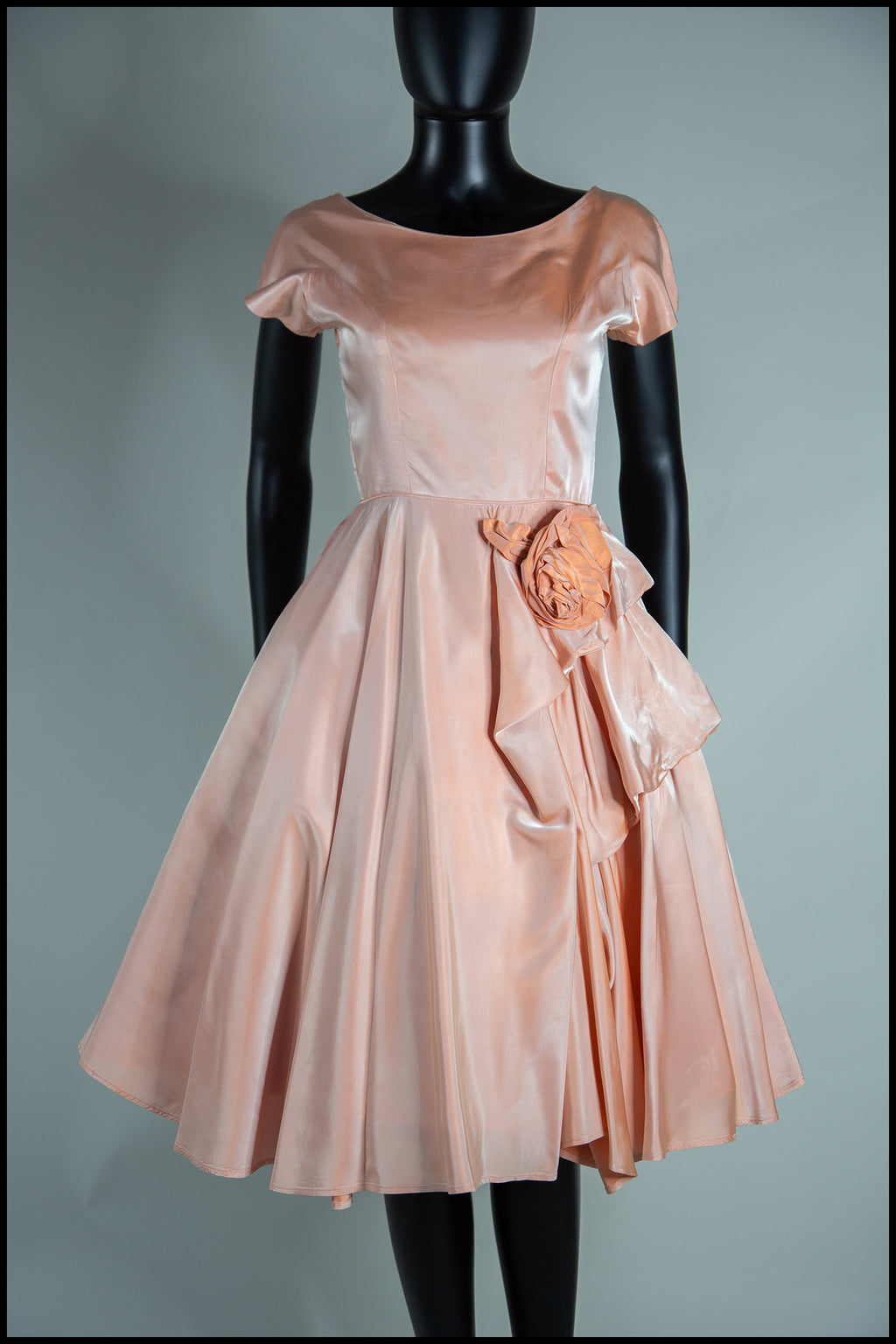 Vintage 1950s Peach Pink Rose Taffeta Dress