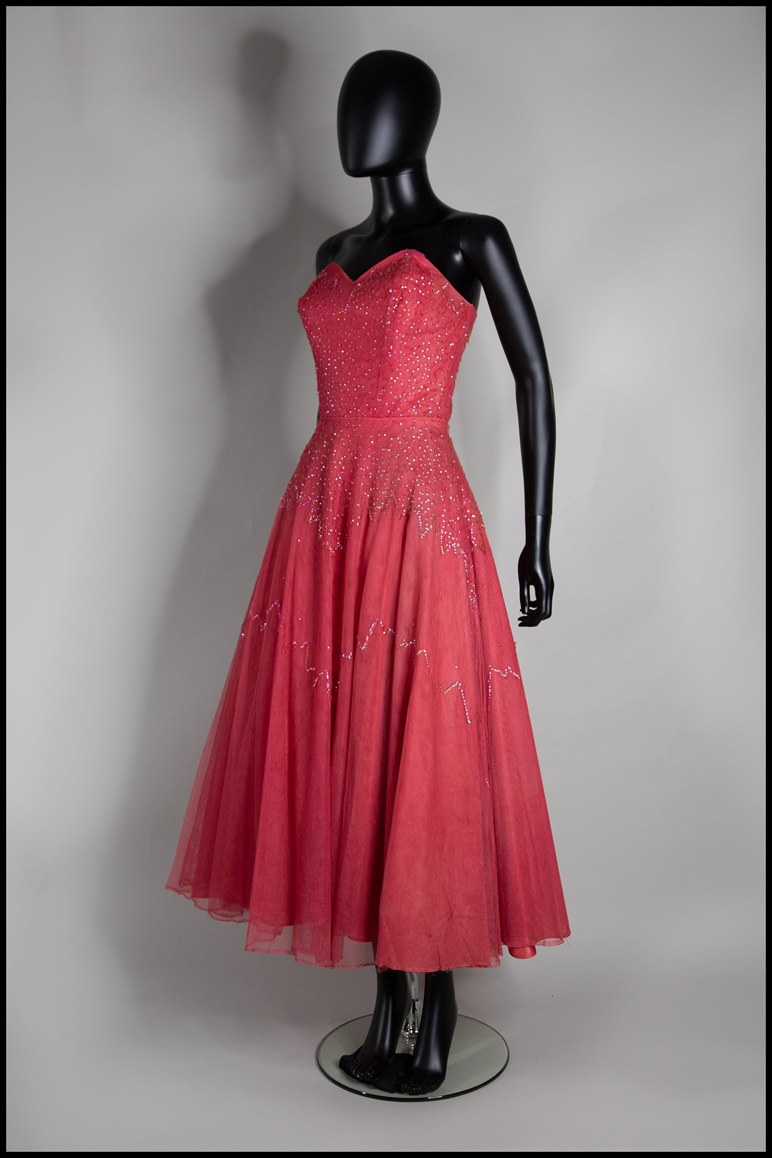 Sequin hot sale 50s dress