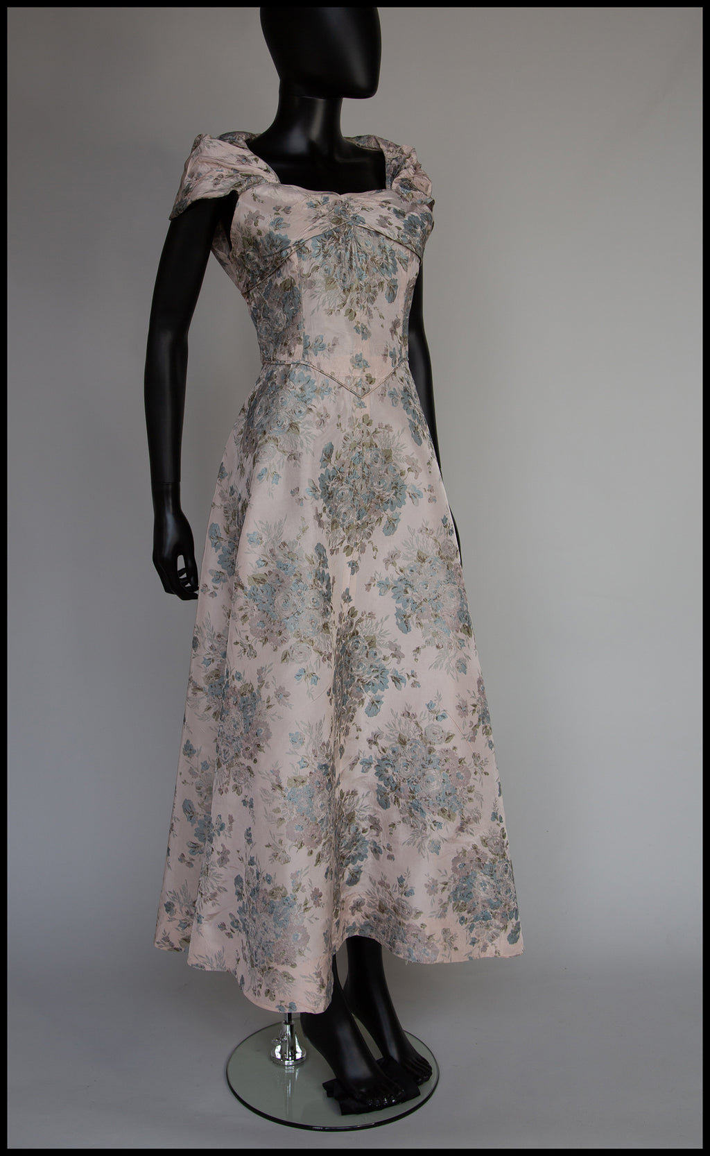 Vintage 1940s Pink Rose Print Gown