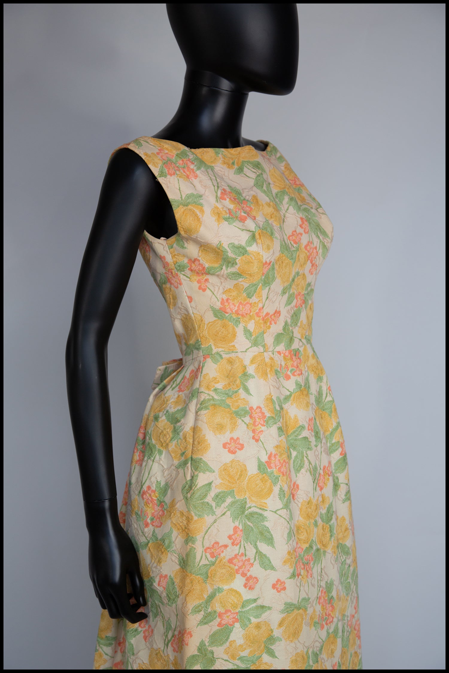 Vintage 1950s Pastel Floral Brocade Cotton Dress – ALEXANDRAKING
