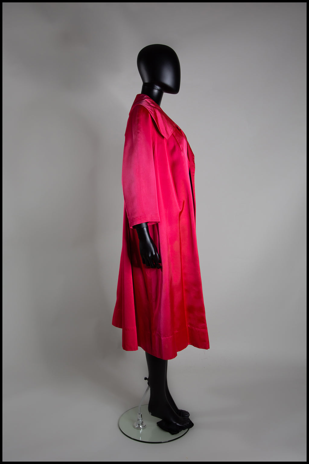 Vintage 1950s Shocking Pink Satin Evening Coat