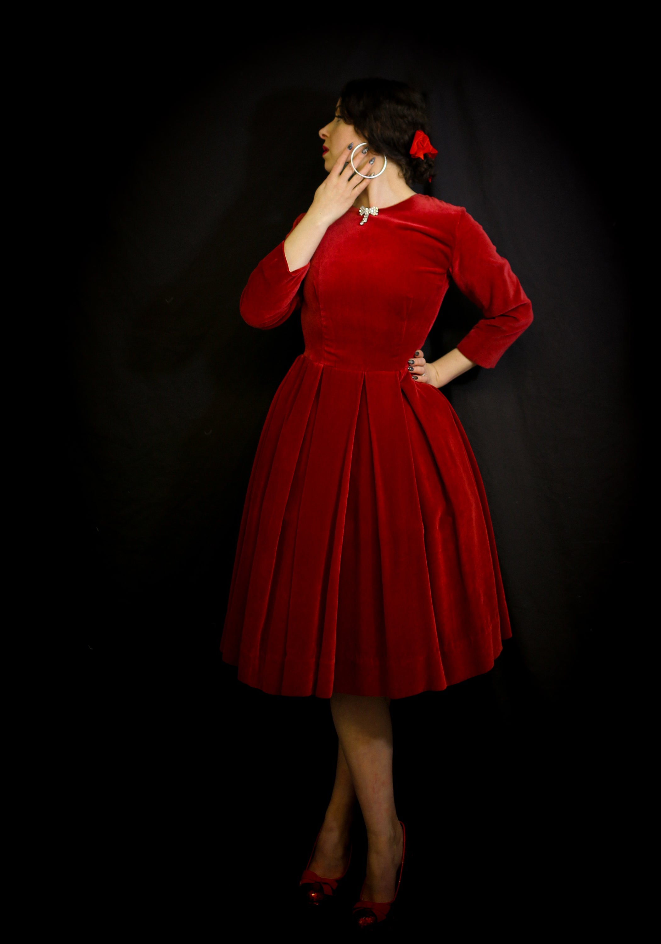 Vintage red sales velvet dress