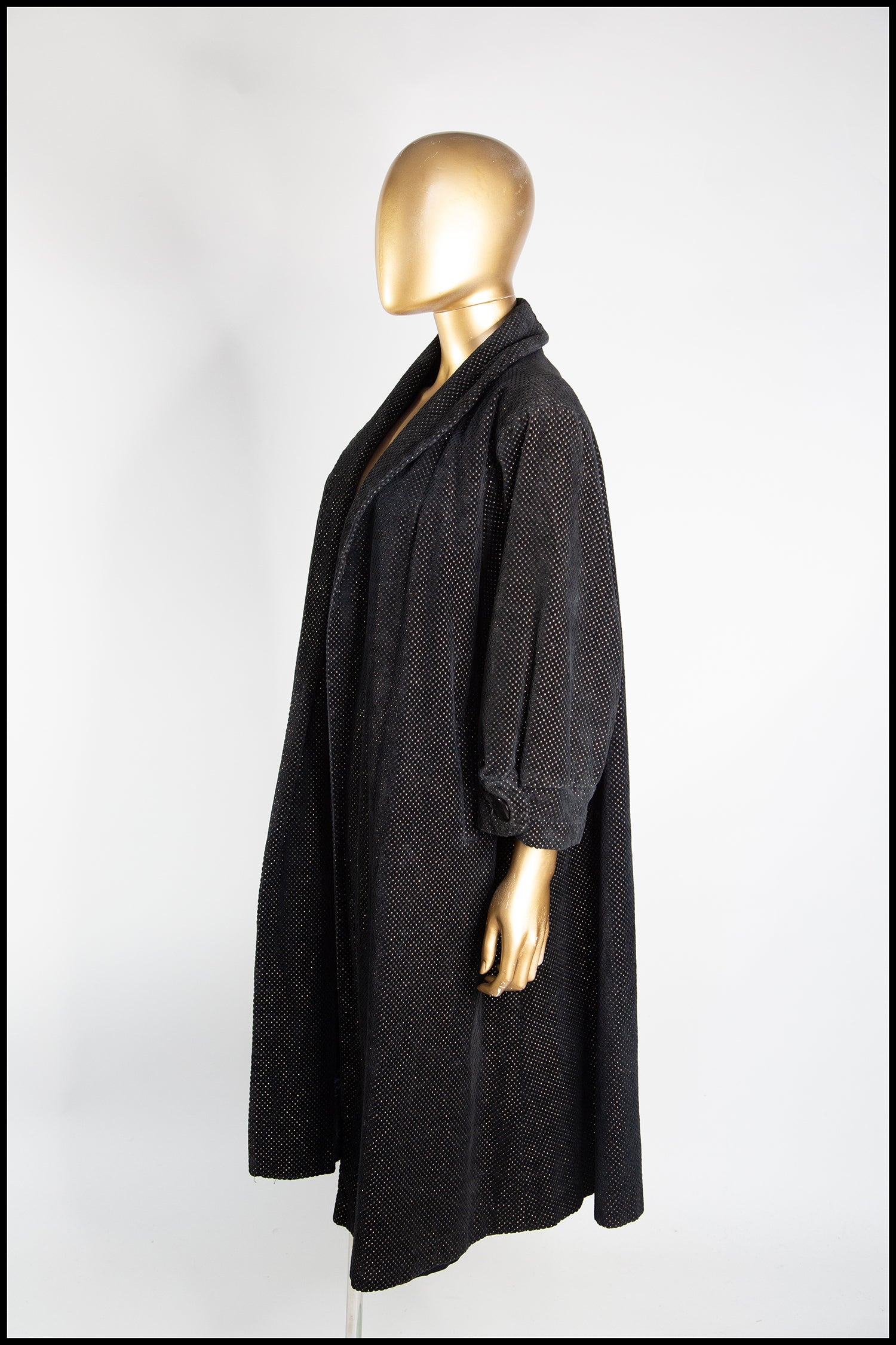 Vintage 1950s Black Velvet Swing Coat – ALEXANDRAKING