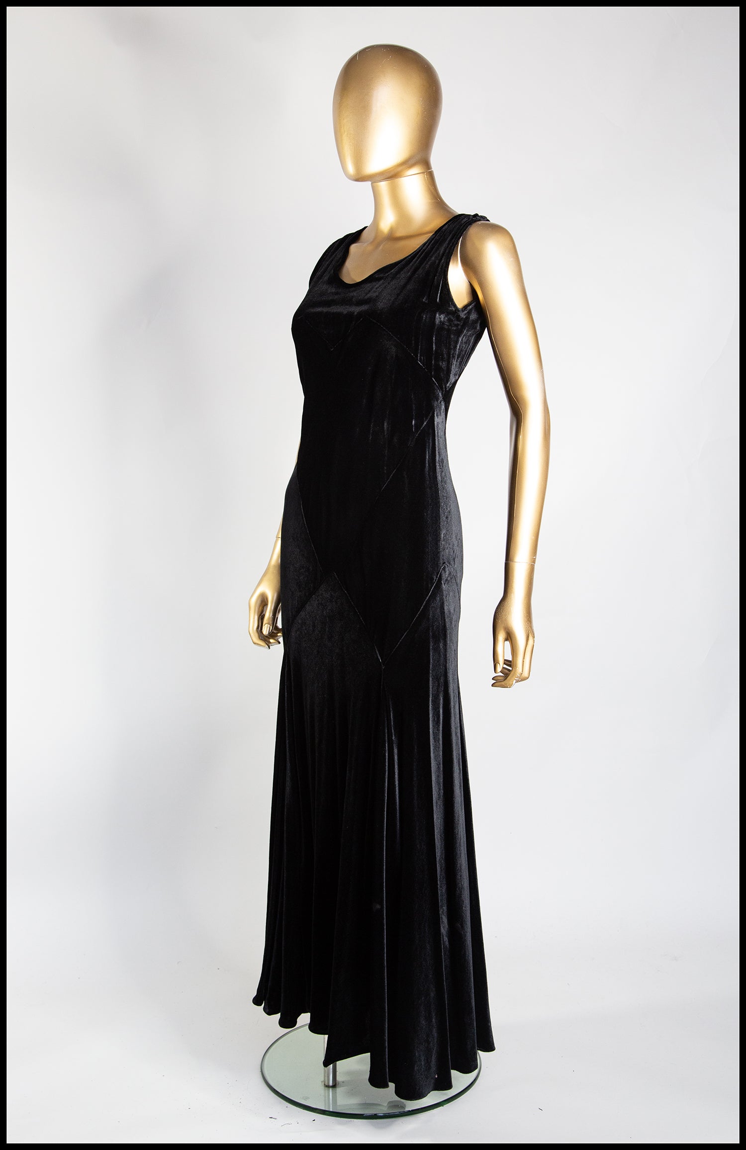 Vintage 1930s Black Bias Cut Velvet Dress – ALEXANDRA-KING