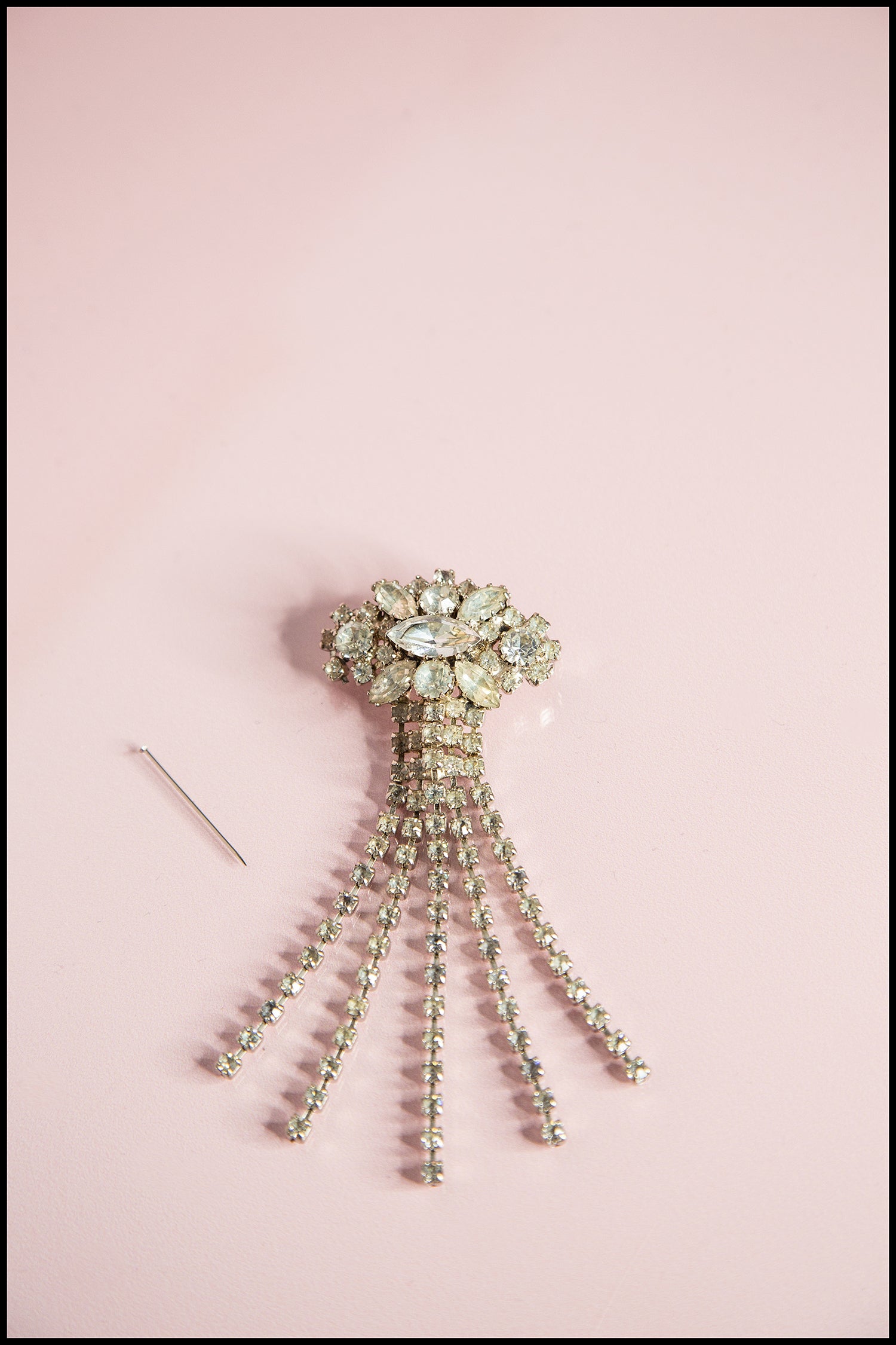 Tassel brooch deals